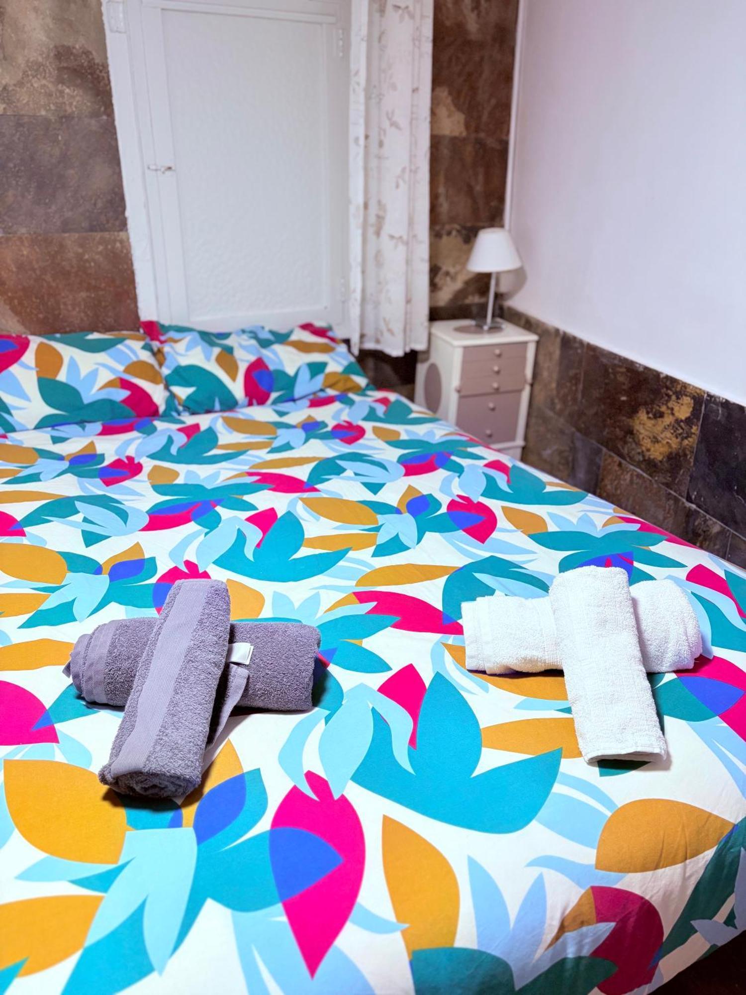 Stunning Flat For 6 People 3 Blocks From The Welcome Breakfast Leilighet *